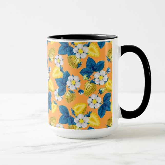 Gelbe Erdbeeren auf Orange Tasse (Rechts)