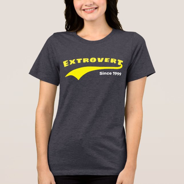 Gelbe extrovertierte Typografie Swoosh Benutzerdef Tri-Blend Shirt (Vorderseite)