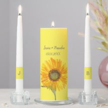 Gelbe Flora Couple Mit Monogramm Chic Rustikal