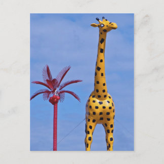 Gelbe Giraffe im Palacio de la Flea Postkarte