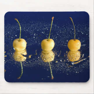 Gelbe Kirschen_4 Mousepad