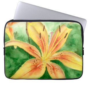 Gelbe Lilien im Gartenposter Laptopschutzhülle