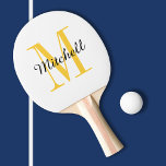 Gelbe Monogramm und Name Personalisiert Tischtennis Schläger<br><div class="desc">Individuell bedrucktes Pingpongpaddel personalisiert mit Ihrem Namen und Monogramm oder anderen benutzerdefinierten Text. Klicken Sie auf Anpassen,  um Schriftart und Farben zu bearbeiten oder um eigene Texte und Bilder hinzuzufügen,  um ein einzigartiges Geschenk zu erstellen.</div>