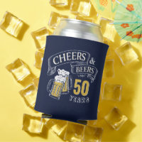 Gelbe Navy-Cheers und Biere jeden Alters Geburtsta