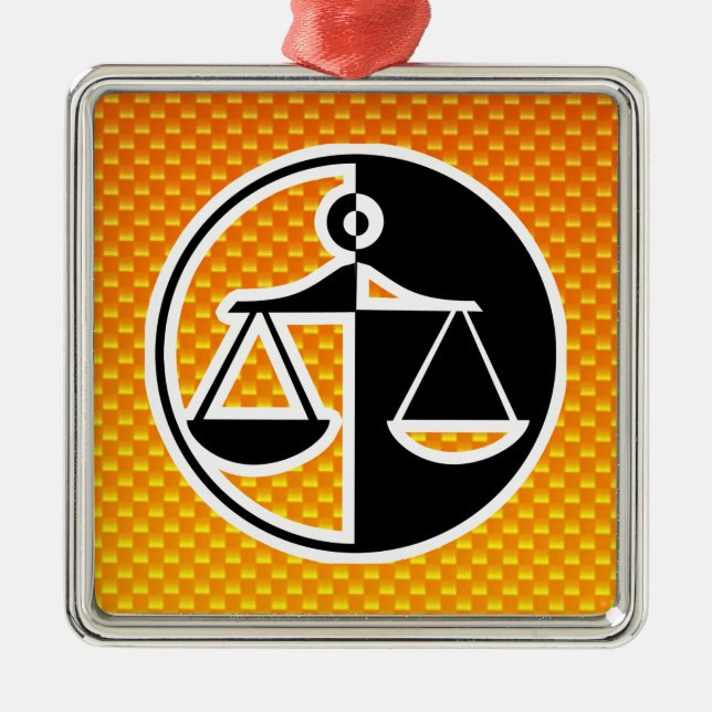Gelbe Orangenjustizskala Silbernes Ornament (Vorne)