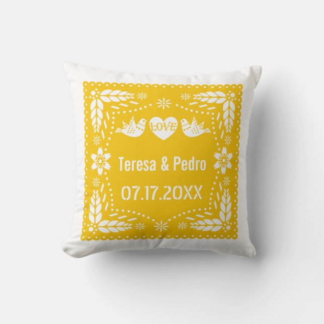 Gelbe Papel Picado Liebesvögel Hochzeit Kissen (Vorderseite)