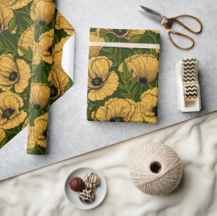 Gelbe Pfeffer auf dunkelgrün Geschenkpapier