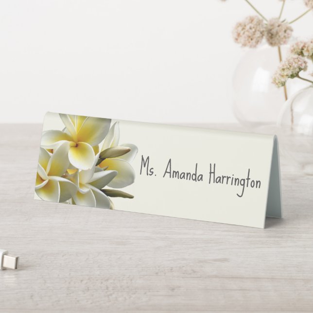 Gelbe Plumeria Name Template Event-Platzkarte Tischaufsteller (In Situ (Tisch))