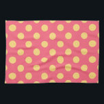 Gelbe Polka Punkte auf Korallen Küchentuch<br><div class="desc">Gelbe Polka Punkte auf Korallen</div>