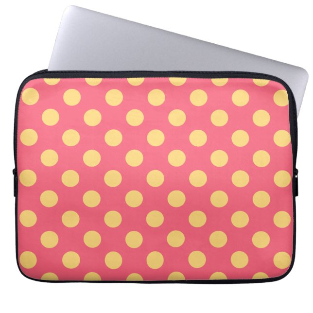 Gelbe Polka Punkte auf Korallen Laptopschutzhülle (Vorderseite)