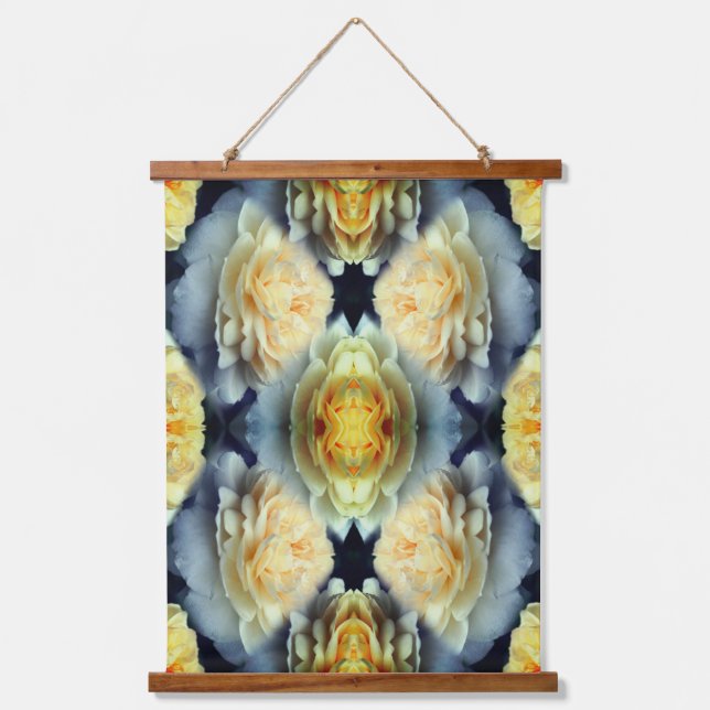 Gelbe Rose Raindrops Abstrakt Wandteppich Mit Holzrahmen (Vorderseite)