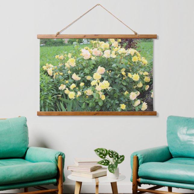 Gelbe Rosen Wandteppich Mit Holzrahmen (Wohnzimmer)