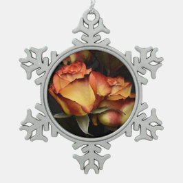 Gelbe Rote Rose Schneeflocken Zinn-Ornament