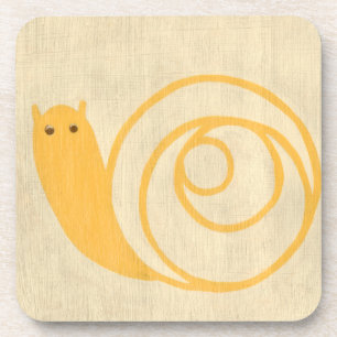 Gelbe Schnecke auf Creme Background Getränkeuntersetzer