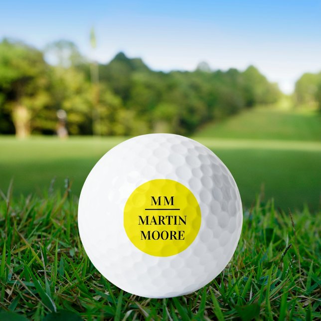 Gelbe schwarze Monogramm-Initialen Golfball (Von Creator hochgeladen)