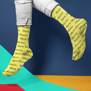 Gelbe Socken mit personalisiertem Namen