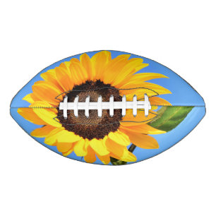 Gelbe Sonnenblume auf Blue Sky Football