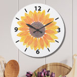 Gelbe Sonnenblume Große Uhr<br><div class="desc">Sonnenblumen machen Freude!
Genießen Sie den Tag mit dieser bezaubernden Blumenuhr mit einer originalen Aquarellsonne und einer einfachen Uhr.
Weil wir unsere eigenen Kunstwerke erstellen, werden Sie dieses exakte Bild von anderen Designern nicht finden.
Original Wasserfarbe © Michele Davies.</div>
