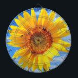 Gelbe Sonnenblume und Bienenduft Dartscheibe<br><div class="desc">Dart Boards mit gelber Sonnenblume und Bienen auf blauem Himmel - Sommertag - Foto Blume Natur - Sie können auch personalisieren - Wählen / Fügen Sie Ihr einzigartiges Foto - Bild / Text - Name / Farbe / Schriftart / Größe / mehr - Make Your Special Dartboard Gift - Neu...</div>