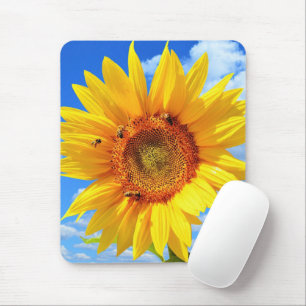 Gelbe Sonnenblumen und Bienen auf blauem Himmel -  Mousepad