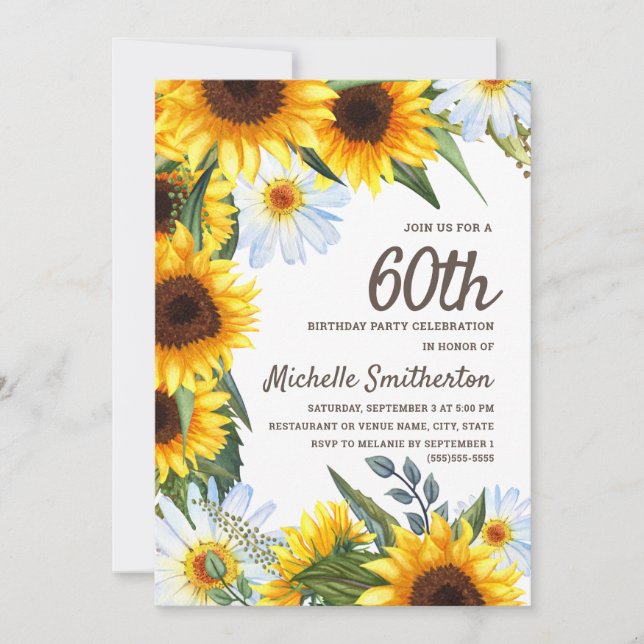 Gelbe Sonnenblumen Weiße Daisies 60. Geburtstag Einladung (Vorderseite)