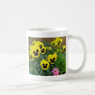Gelbe Stiefmütterchen Kaffeetasse