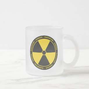 Gelbe Strahlungs-Symbol-Tasse Mattglastasse