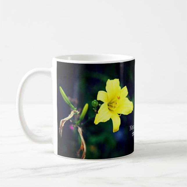 Gelbe Taglilie Inspiration Zitat Tasse (Links)