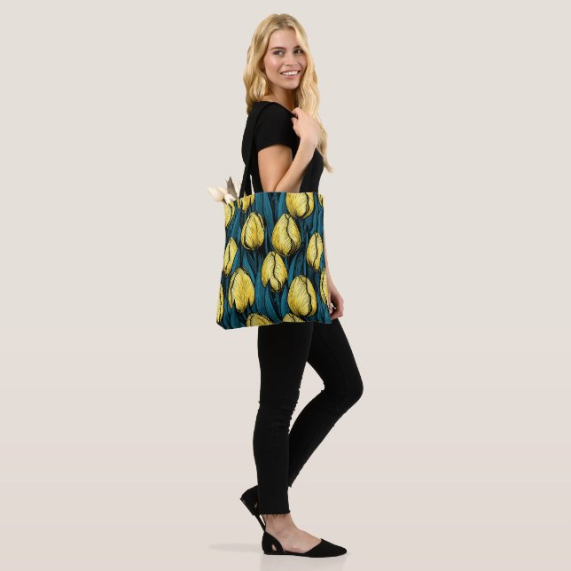 Gelbe Tulpen mit blauen Blätter Tasche (Am Model)