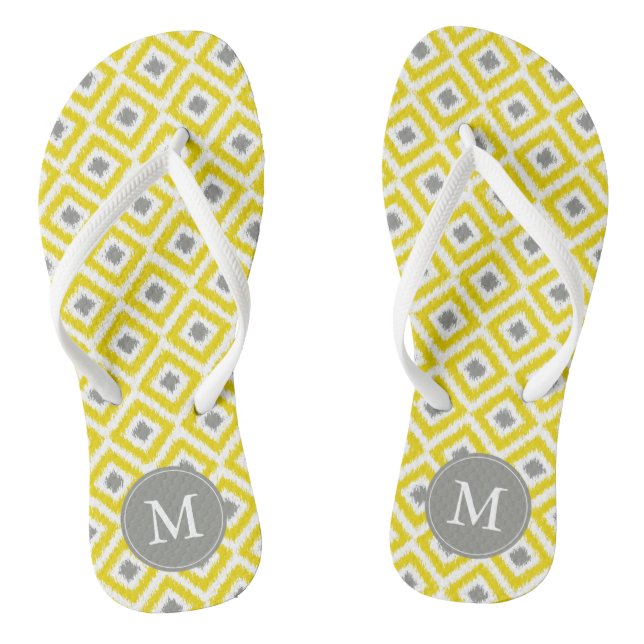Gelbe und graue Diamanten Ikat Muster Personalisie Flip Flops (Fußbett)