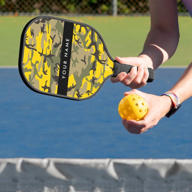 Gelbe und grüne Camouflage Ihr Name personalisiere Pickleball Schläger (InSitu)