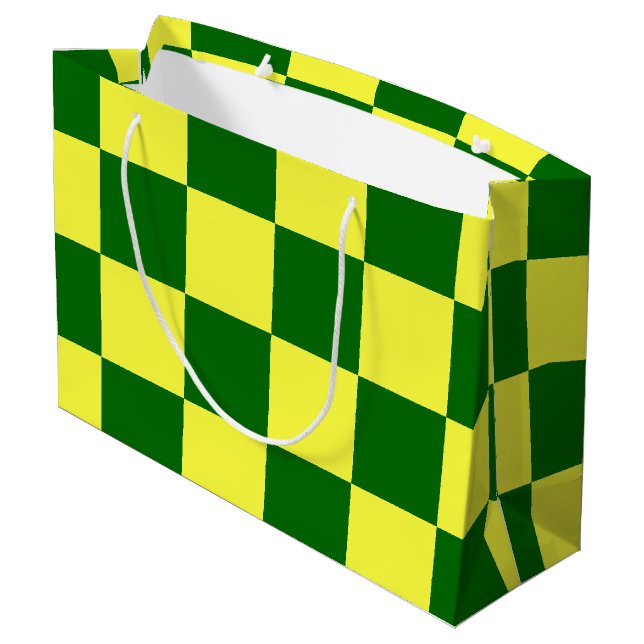 Gelbe und grüne Schachbretter Große Geschenktüte (Rückseite Schrägansicht)