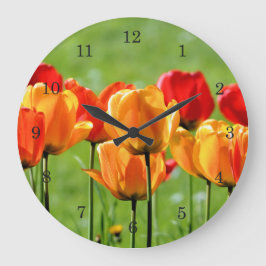Gelbe und rote Tulpen Große Wanduhr