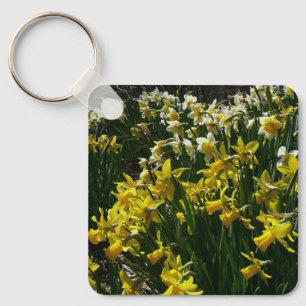 Gelbe und weiße Kleidung Frühlingsblumen Schlüsselanhänger