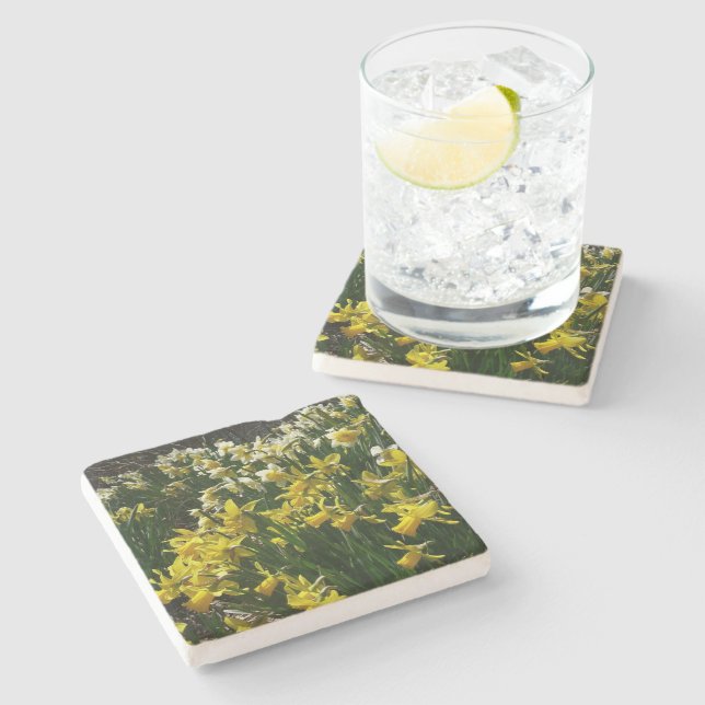 Gelbe und weiße Kleidung Frühlingsblumen Steinuntersetzer (Seitenansicht)