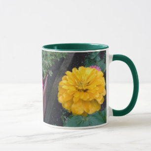 Gelbe Zinnia-Tasse Tasse