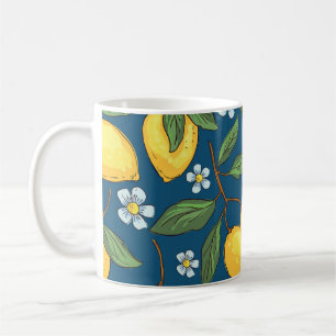 Gelbe Zitronen: tropisches Fruchtmuster. Kaffeetasse