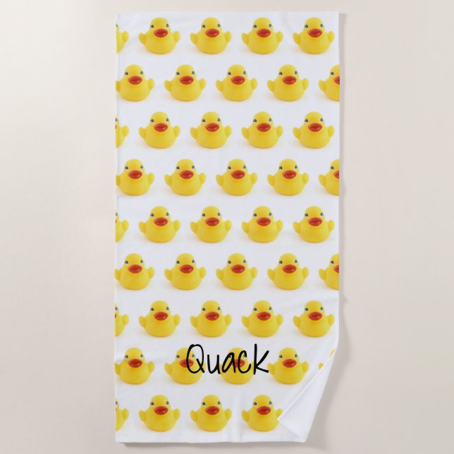 Gelber Ducky GummiQuaken Strandtuch (Vorderseite)