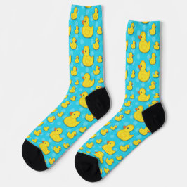 Gelber Gummifaust, hellblauer Bath Socken