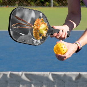 Gelber Schmetterling Orchid-Blume Pickleball Schläger