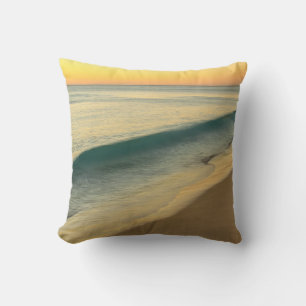 Gelber Sonnenuntergang am Strand Akrylus Artwork   Kissen