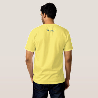 Gelber T - Shirt mit "DREAM"-Druck auf der Brust