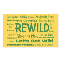 Gelber Text von Rewild mit Grün