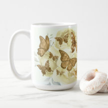 Gelber und goldener Schmetterlings-Kaffeebecher
