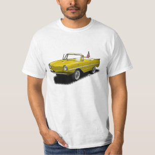 Gelbes amphibisches Cabrio auf weißem T-Shirt