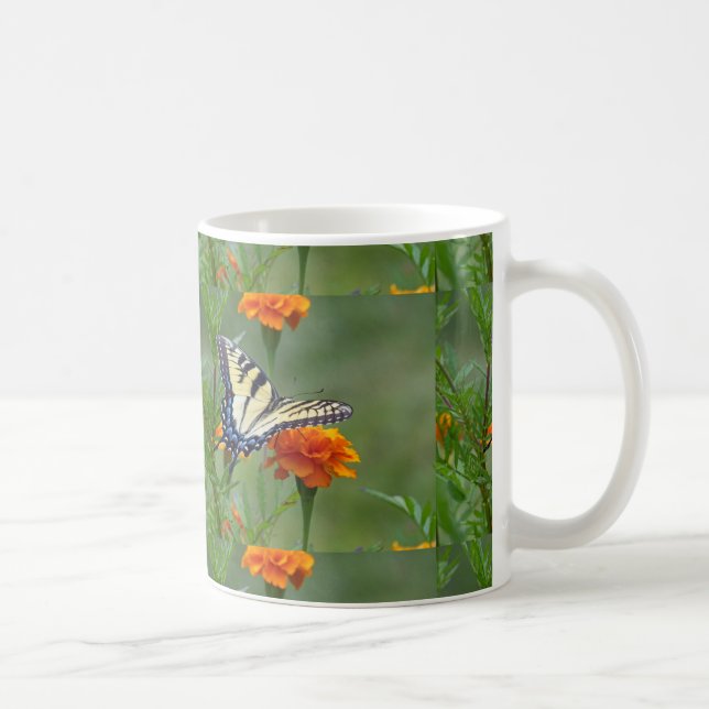 Gelbes Frack Ost-Tiger Kaffeetasse (Rechts)