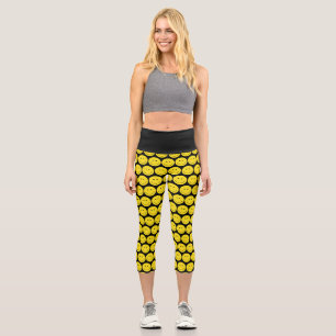 Gelbes Gesicht schwarzes Grinsen Lächeln Capri Leggings