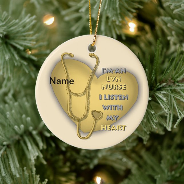 Gelbes Herz LVN Nurse Keramik Ornament (Baum)