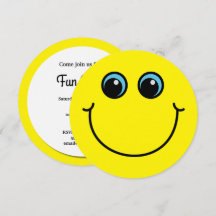 Gelbes lächelndes Emoji stellen Party Einladung