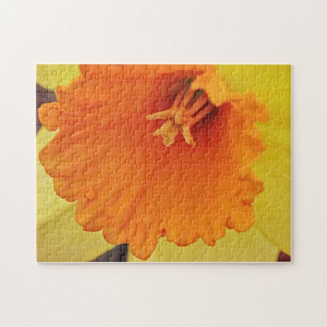 Gelbes Orangenblütenspinner-Puzzle der Blume (Horizontal)